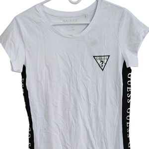 GUESS Fitted White and Black Sleeve Tee